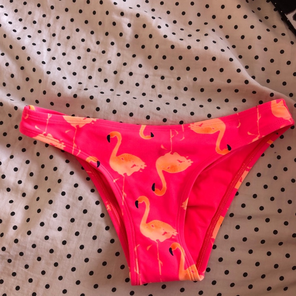Aerie flamingo swim bottoms (NWT)
